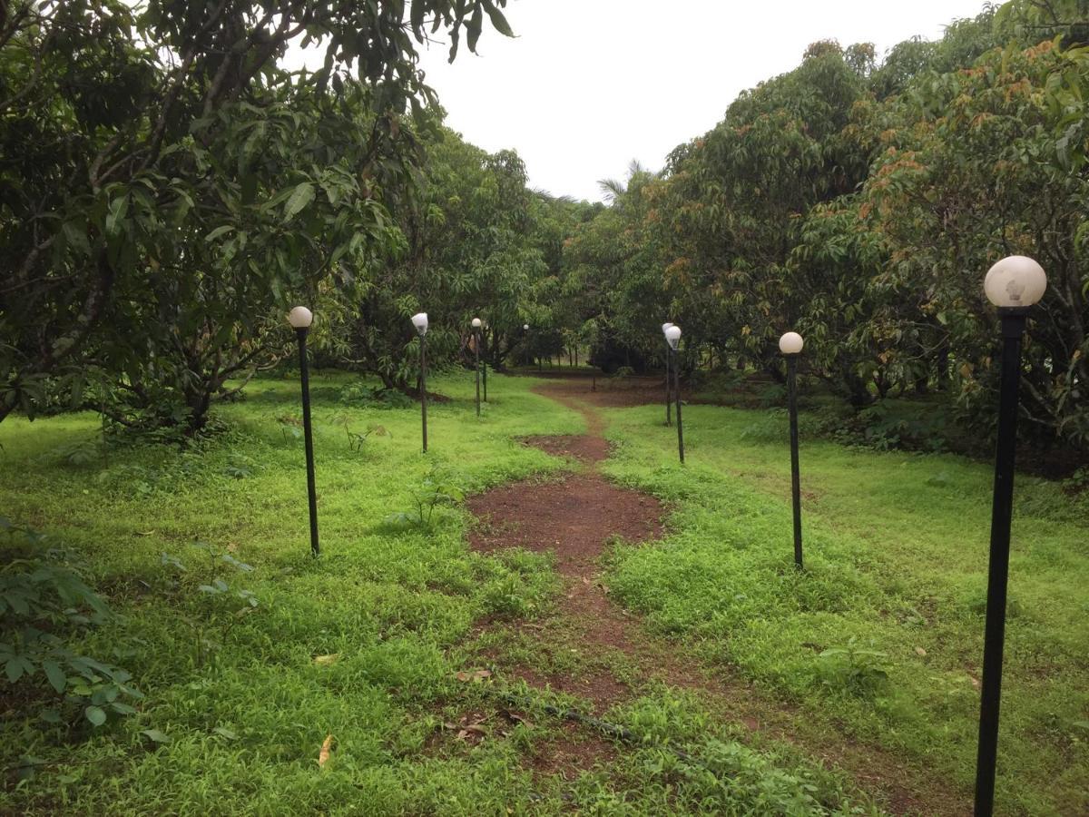 Misty Woods Eco Cottages Harihareshwar Bagian luar foto